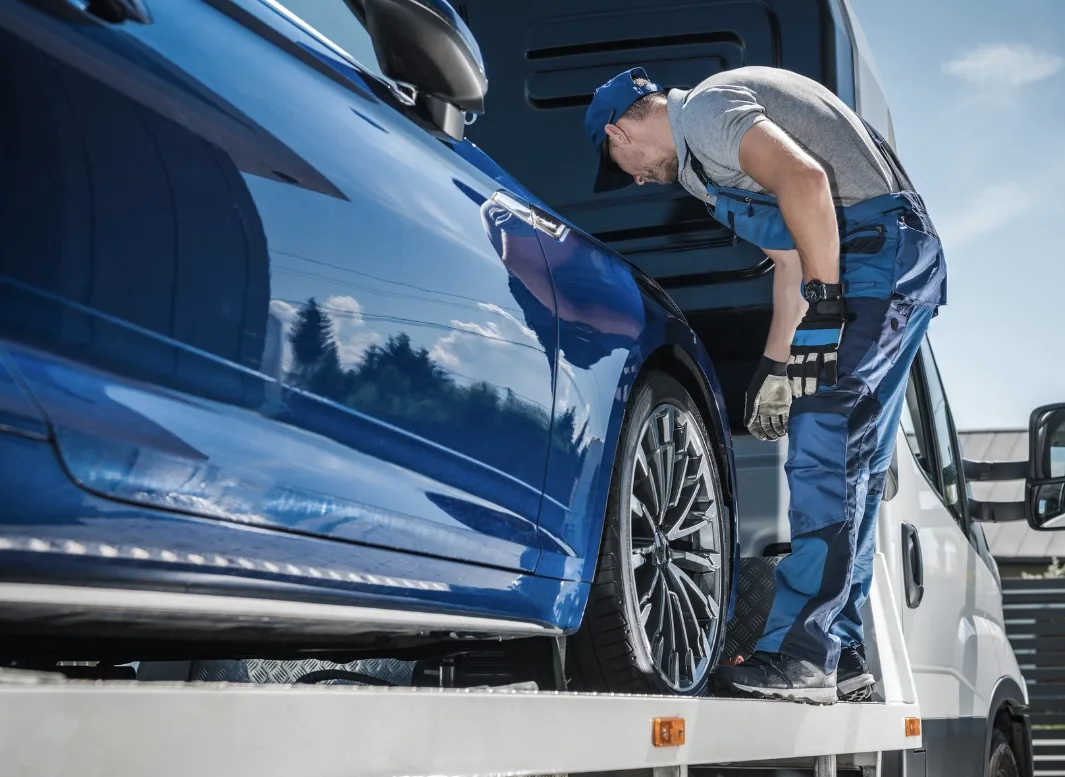 Victoria local tow truck loading vehicle